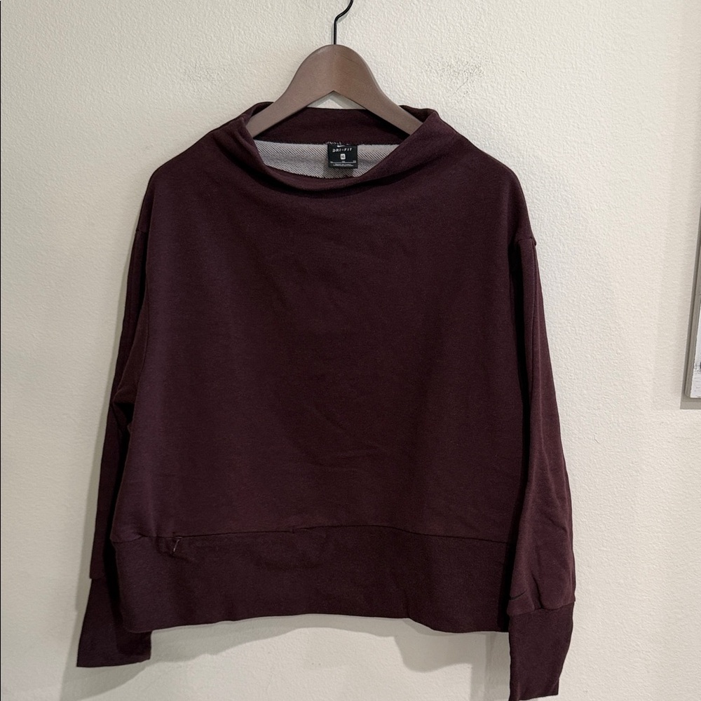 Nike Mockneck sweater.